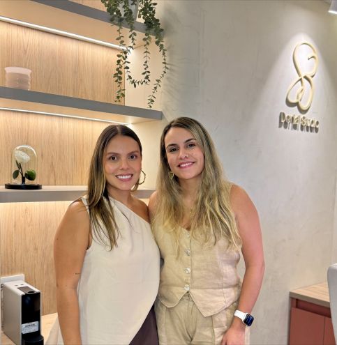 linda y daniela (nosotros)-min